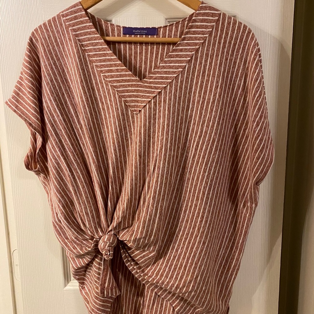 V neck sleeveless t shirt